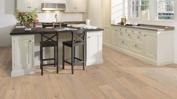 Oak Mistral