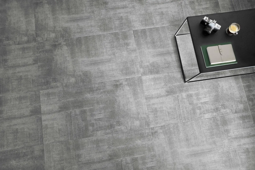 Arbiton Amaron FORMA Amadora Graphite