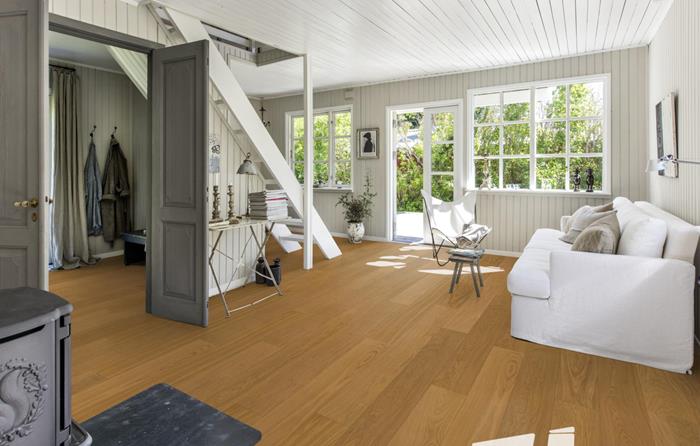 Oak Cloves Plank