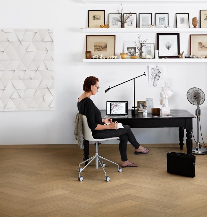 Oak Sage Herringbone Right